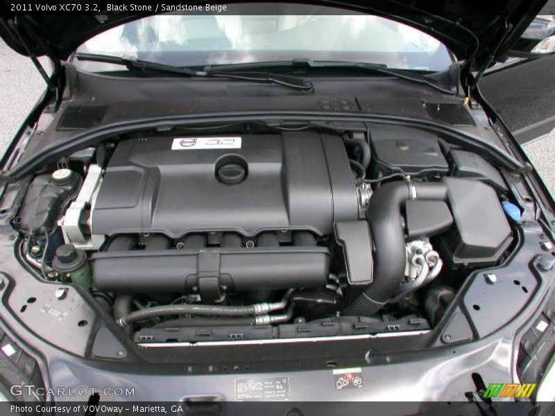 Black Stone / Sandstone Beige 2011 Volvo XC70 3.2