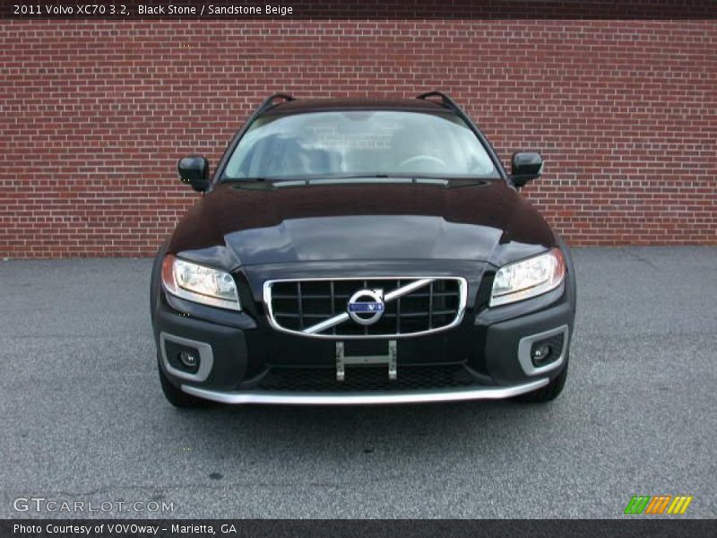 Black Stone / Sandstone Beige 2011 Volvo XC70 3.2