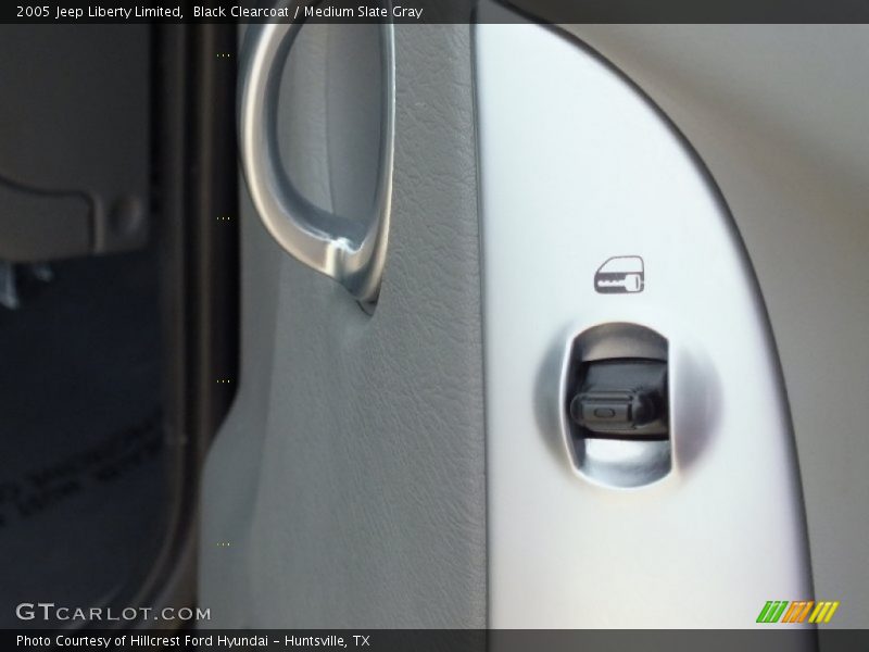 Black Clearcoat / Medium Slate Gray 2005 Jeep Liberty Limited