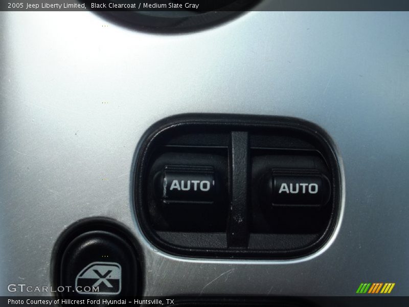 Black Clearcoat / Medium Slate Gray 2005 Jeep Liberty Limited