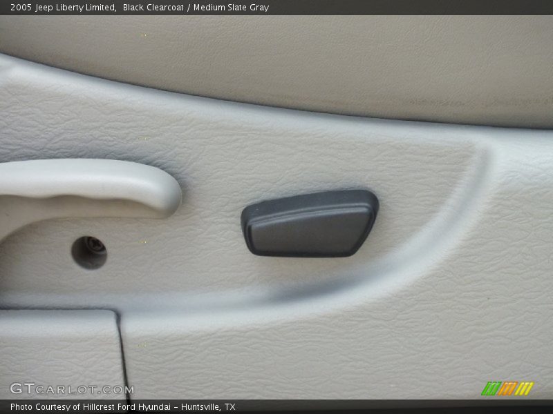 Black Clearcoat / Medium Slate Gray 2005 Jeep Liberty Limited