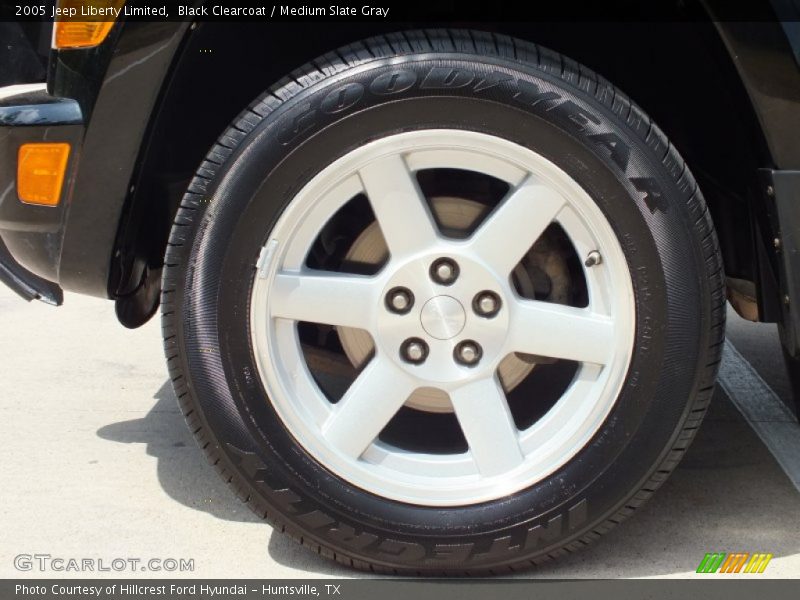 Black Clearcoat / Medium Slate Gray 2005 Jeep Liberty Limited