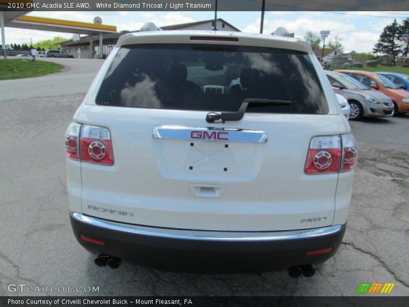 White Diamond Tricoat / Light Titanium 2010 GMC Acadia SLE AWD