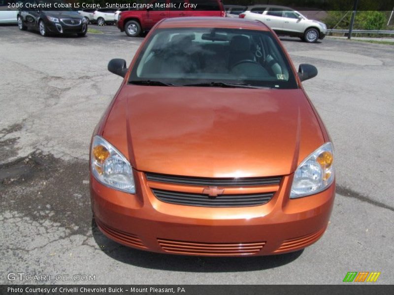 Sunburst Orange Metallic / Gray 2006 Chevrolet Cobalt LS Coupe