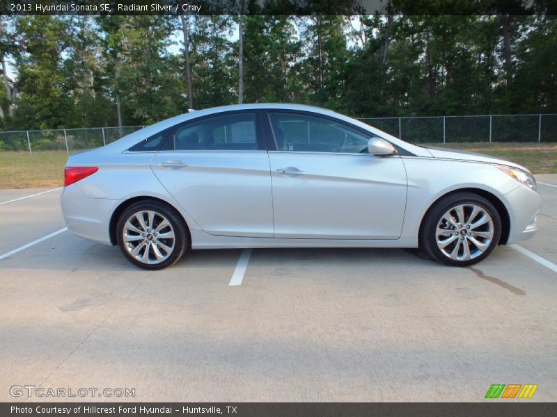 Radiant Silver / Gray 2013 Hyundai Sonata SE