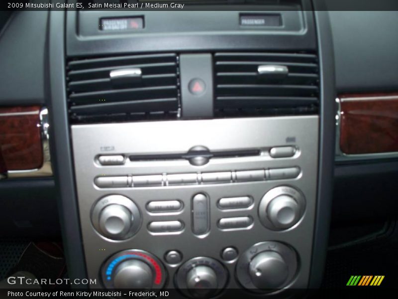Satin Meisai Pearl / Medium Gray 2009 Mitsubishi Galant ES
