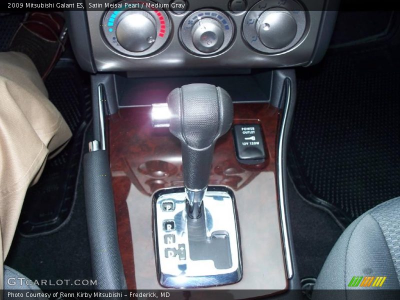 Satin Meisai Pearl / Medium Gray 2009 Mitsubishi Galant ES