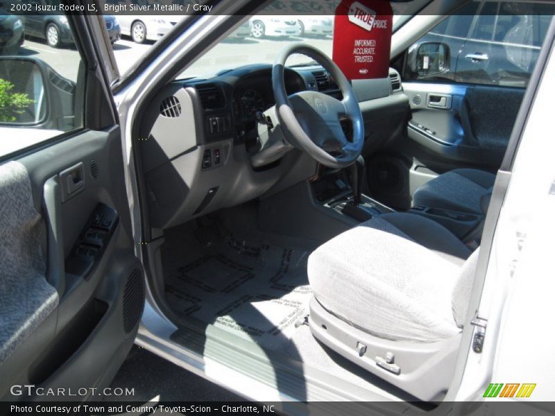 Bright Silver Metallic / Gray 2002 Isuzu Rodeo LS