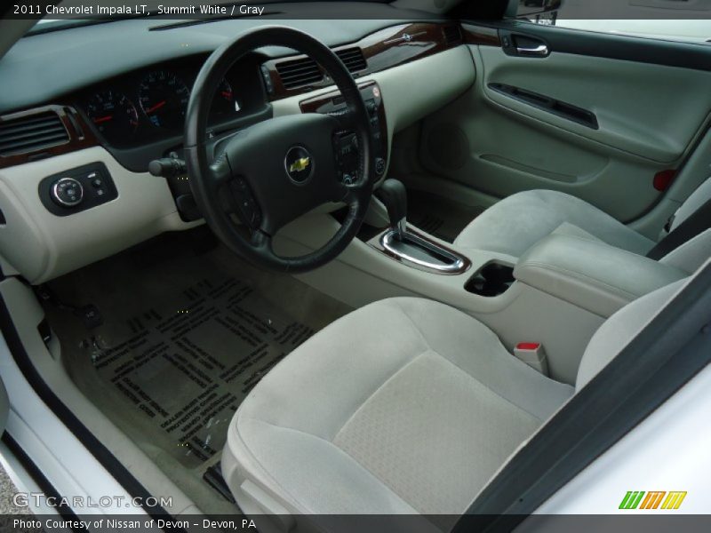 Summit White / Gray 2011 Chevrolet Impala LT