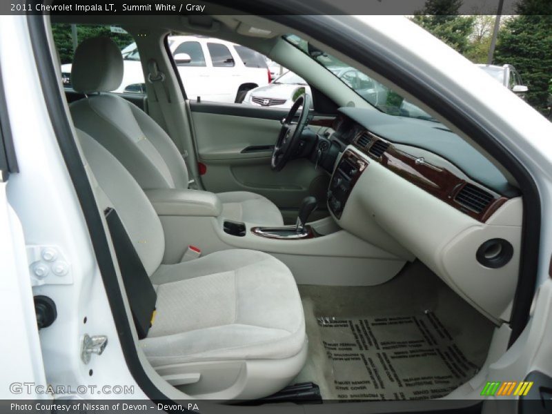 Summit White / Gray 2011 Chevrolet Impala LT