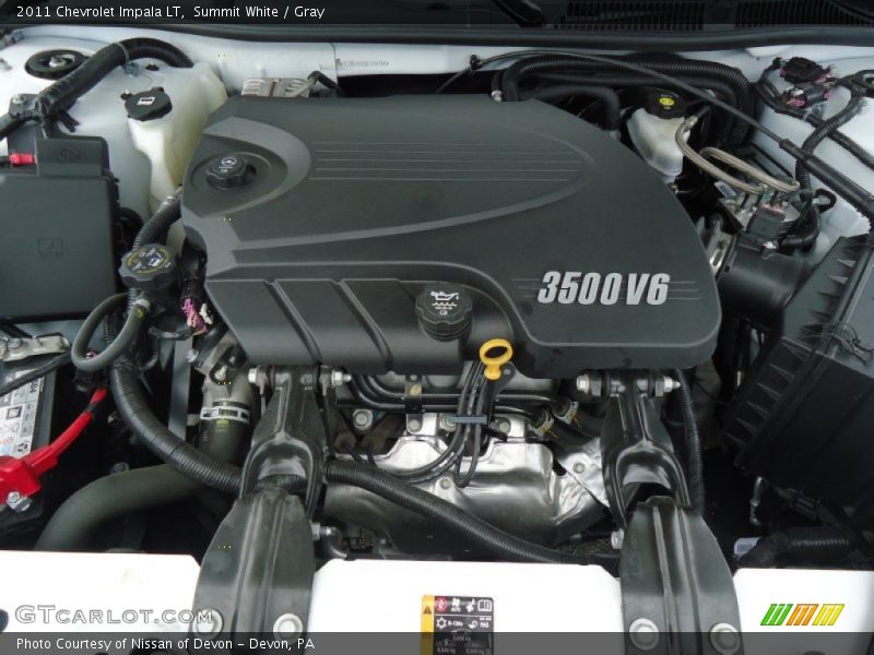 Summit White / Gray 2011 Chevrolet Impala LT