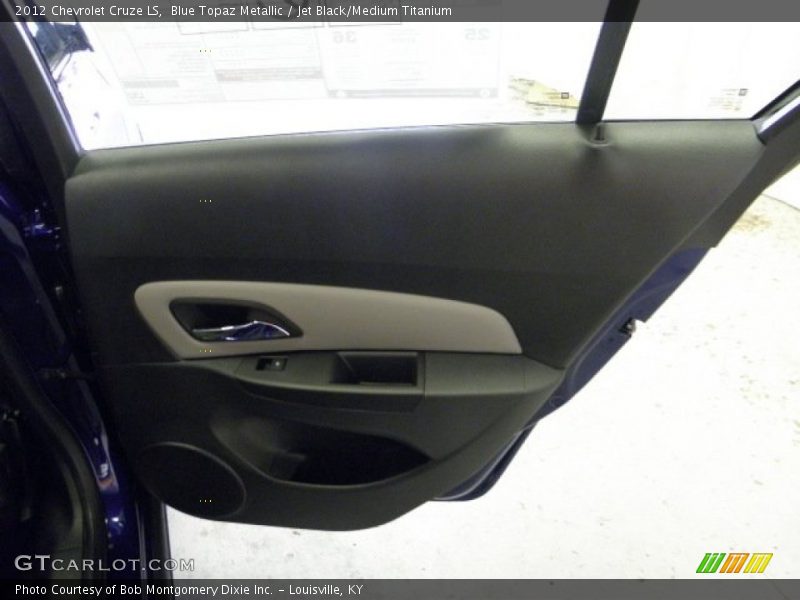 Blue Topaz Metallic / Jet Black/Medium Titanium 2012 Chevrolet Cruze LS