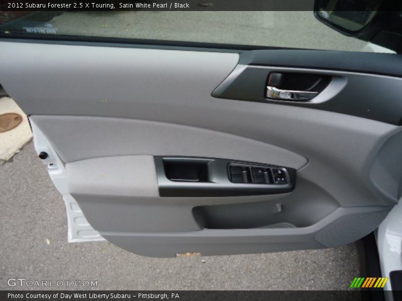 Satin White Pearl / Black 2012 Subaru Forester 2.5 X Touring