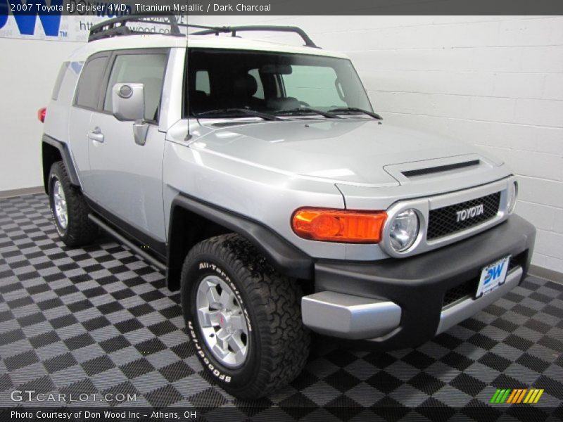 Titanium Metallic / Dark Charcoal 2007 Toyota FJ Cruiser 4WD