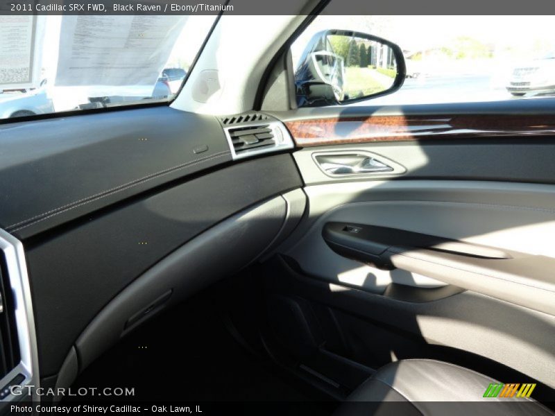 Black Raven / Ebony/Titanium 2011 Cadillac SRX FWD