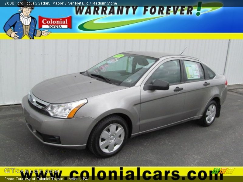 Vapor Silver Metallic / Medium Stone 2008 Ford Focus S Sedan