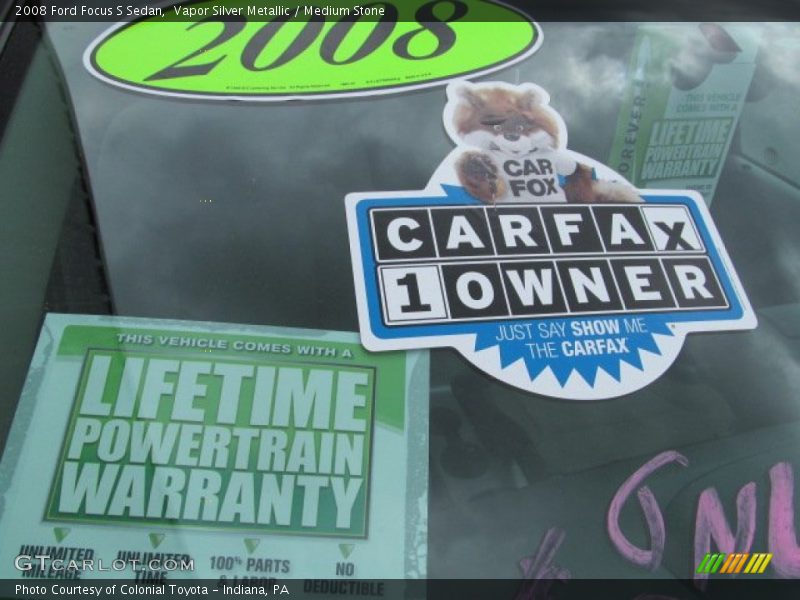 Vapor Silver Metallic / Medium Stone 2008 Ford Focus S Sedan