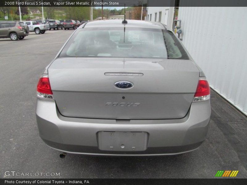 Vapor Silver Metallic / Medium Stone 2008 Ford Focus S Sedan