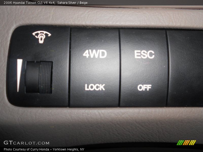 Sahara Silver / Beige 2006 Hyundai Tucson GLS V6 4x4