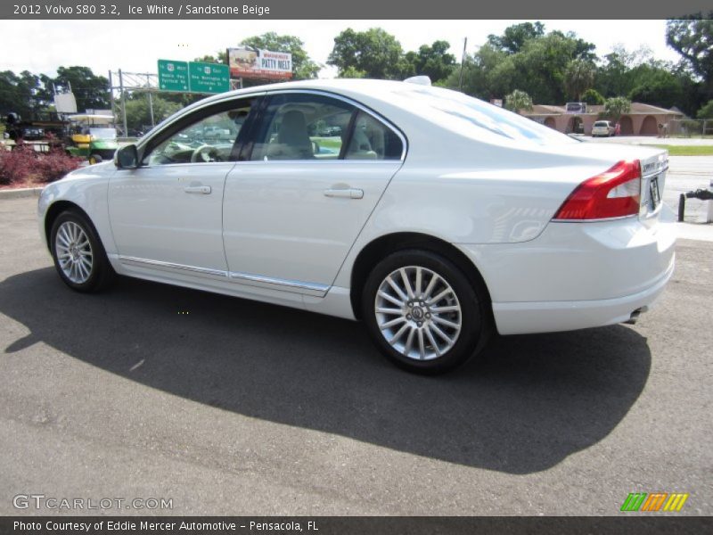 Ice White / Sandstone Beige 2012 Volvo S80 3.2