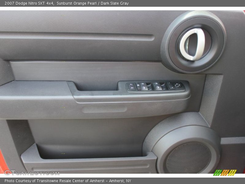Sunburst Orange Pearl / Dark Slate Gray 2007 Dodge Nitro SXT 4x4