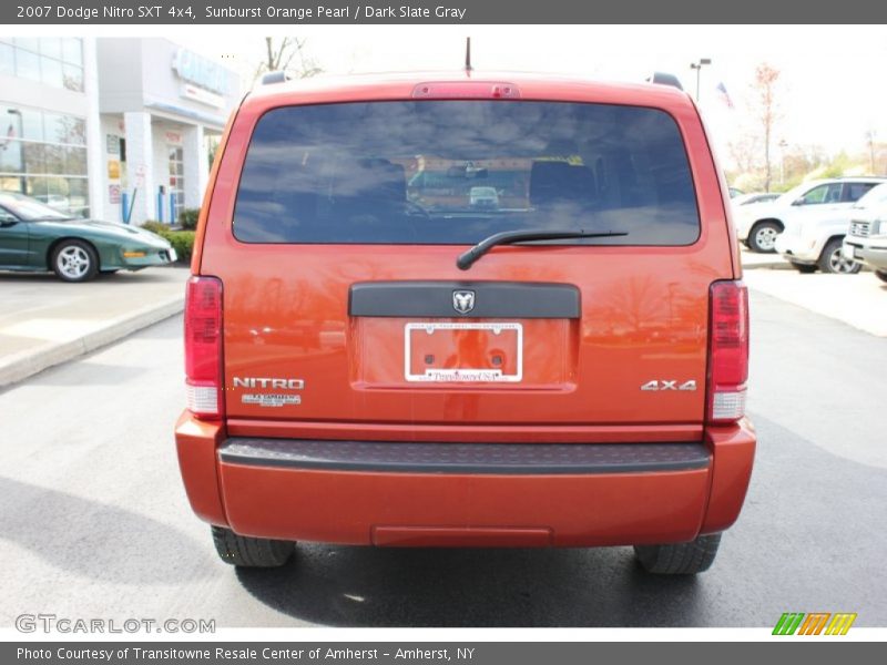 Sunburst Orange Pearl / Dark Slate Gray 2007 Dodge Nitro SXT 4x4