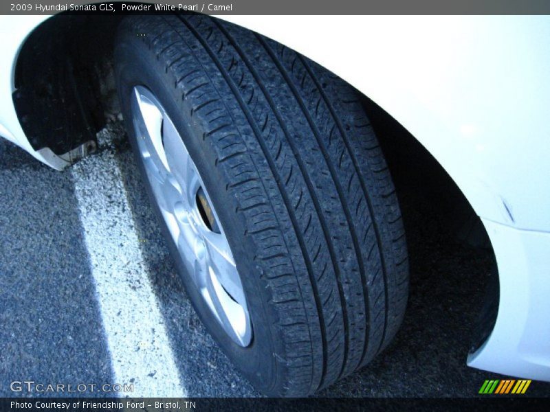 Powder White Pearl / Camel 2009 Hyundai Sonata GLS