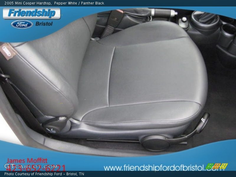 Pepper White / Panther Black 2005 Mini Cooper Hardtop