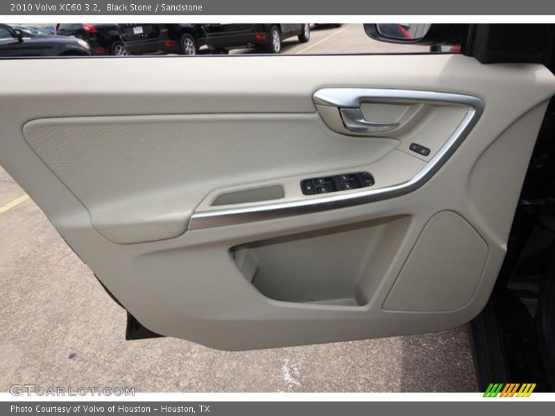 Black Stone / Sandstone 2010 Volvo XC60 3.2