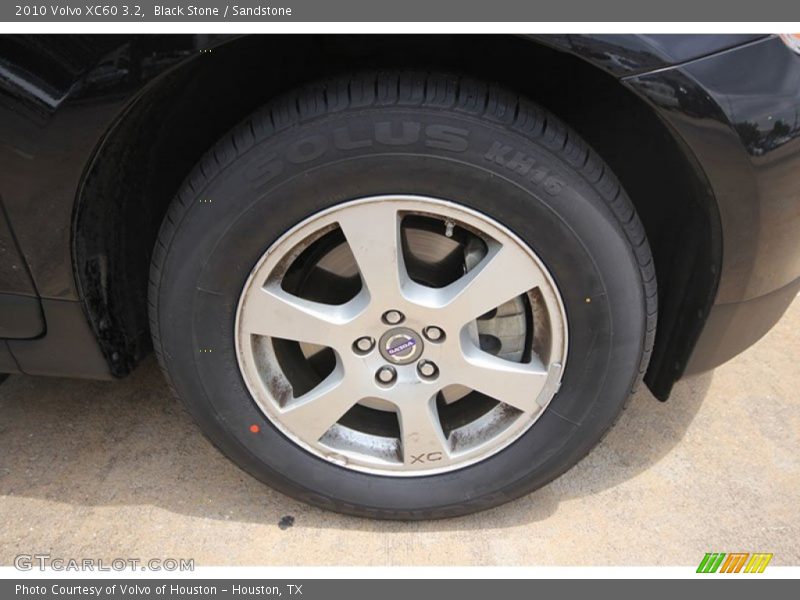 Black Stone / Sandstone 2010 Volvo XC60 3.2