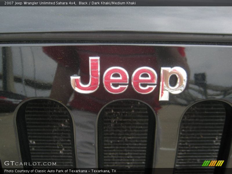 Black / Dark Khaki/Medium Khaki 2007 Jeep Wrangler Unlimited Sahara 4x4