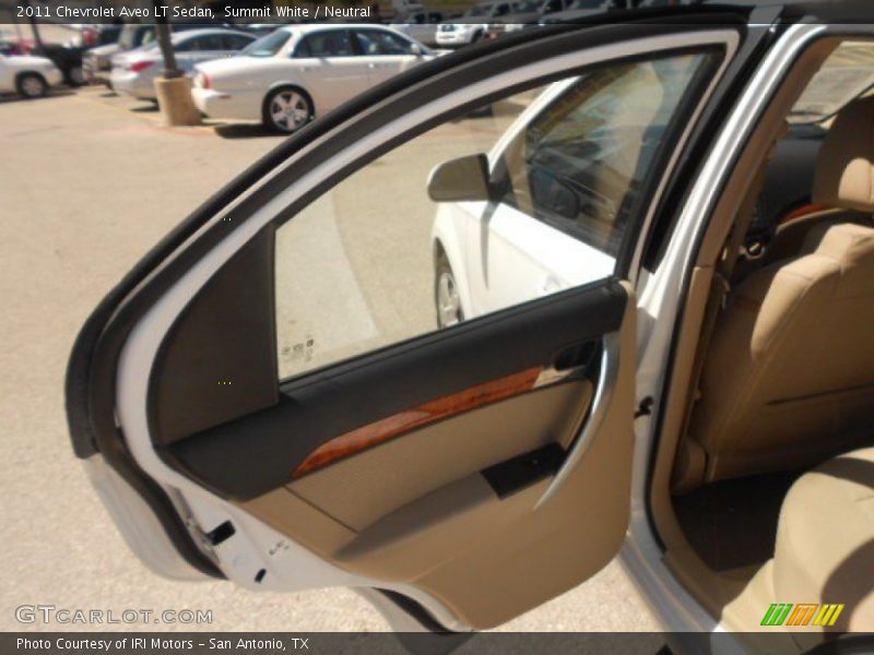 Summit White / Neutral 2011 Chevrolet Aveo LT Sedan