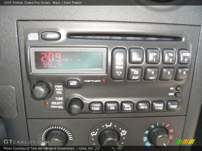 Black / Dark Pewter 2005 Pontiac Grand Prix Sedan