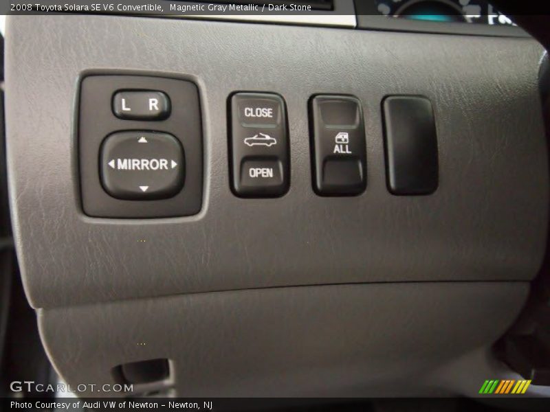 Magnetic Gray Metallic / Dark Stone 2008 Toyota Solara SE V6 Convertible