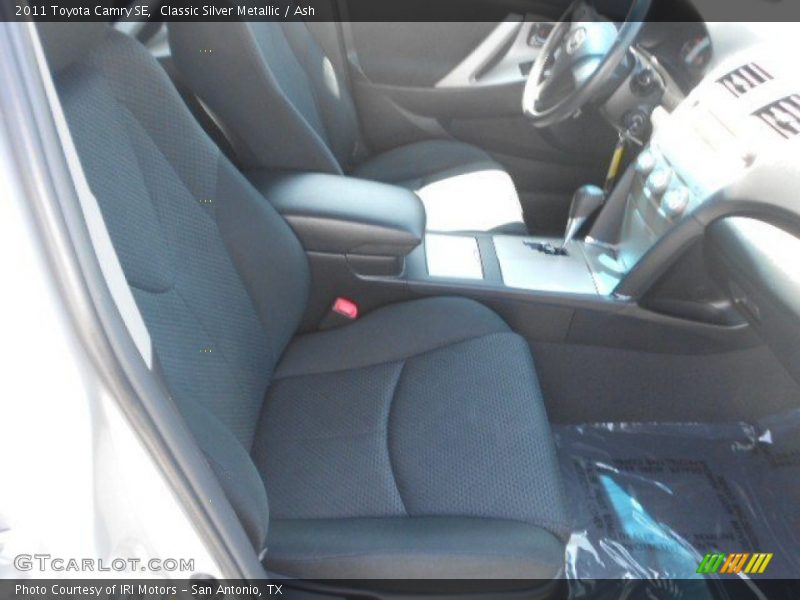 Classic Silver Metallic / Ash 2011 Toyota Camry SE