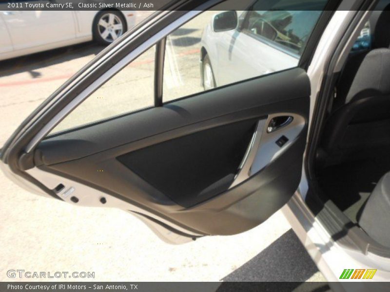 Classic Silver Metallic / Ash 2011 Toyota Camry SE
