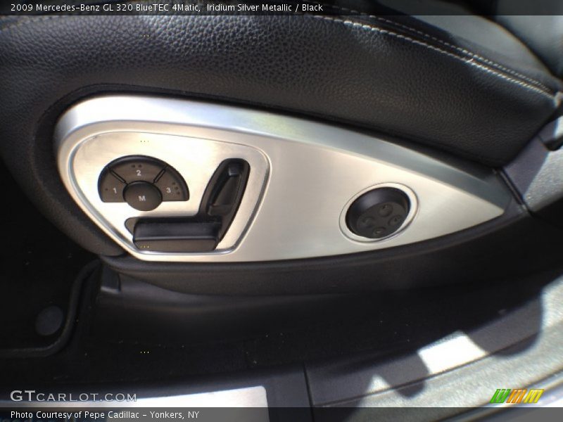 Iridium Silver Metallic / Black 2009 Mercedes-Benz GL 320 BlueTEC 4Matic