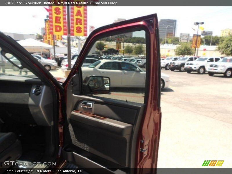 Royal Red Metallic / Charcoal Black 2009 Ford Expedition Limited