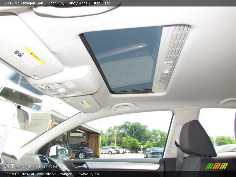 Candy White / Titan Black 2012 Volkswagen Golf 2 Door TDI