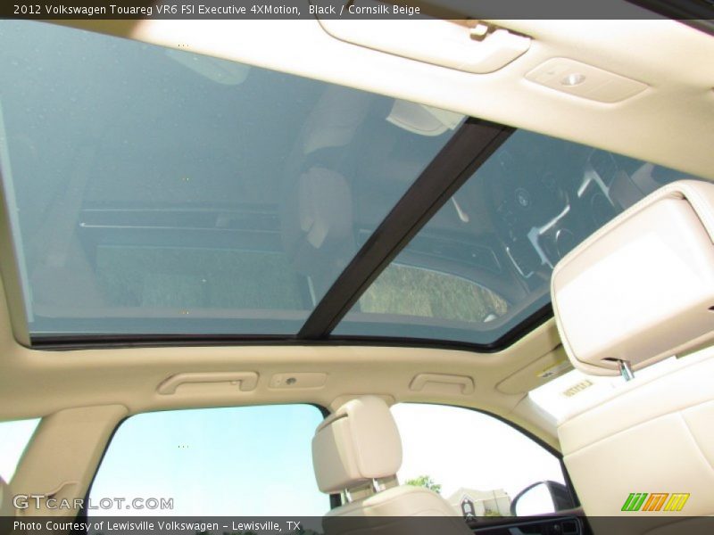 Black / Cornsilk Beige 2012 Volkswagen Touareg VR6 FSI Executive 4XMotion