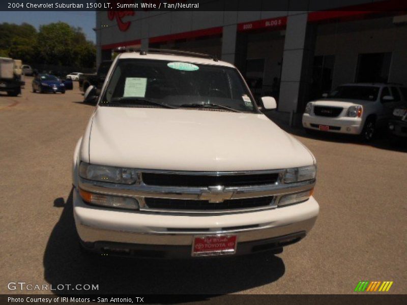 Summit White / Tan/Neutral 2004 Chevrolet Suburban 1500 LT