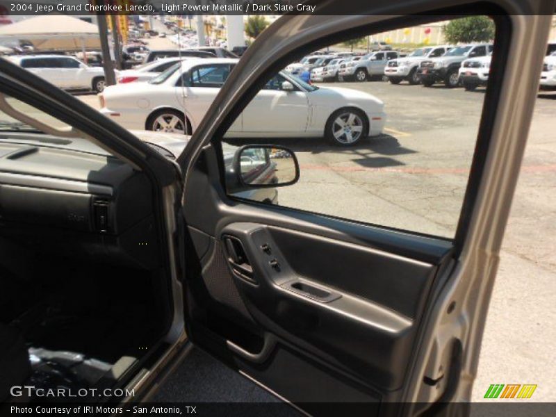 Light Pewter Metallic / Dark Slate Gray 2004 Jeep Grand Cherokee Laredo