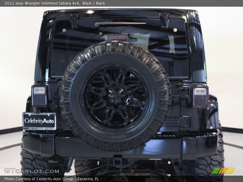 Black / Black 2011 Jeep Wrangler Unlimited Sahara 4x4