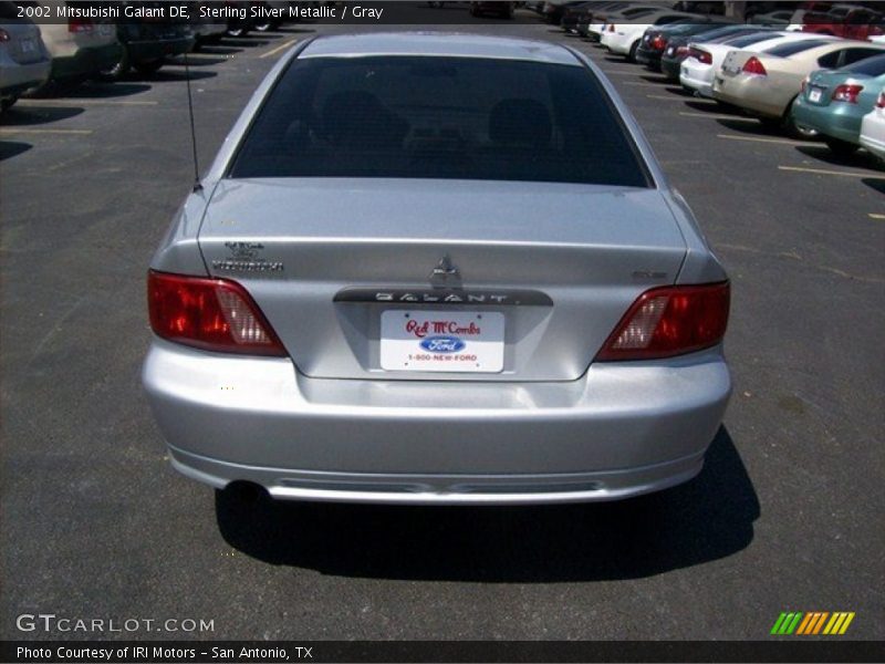 Sterling Silver Metallic / Gray 2002 Mitsubishi Galant DE