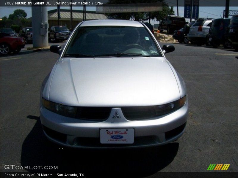 Sterling Silver Metallic / Gray 2002 Mitsubishi Galant DE