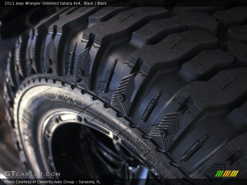 Black / Black 2011 Jeep Wrangler Unlimited Sahara 4x4