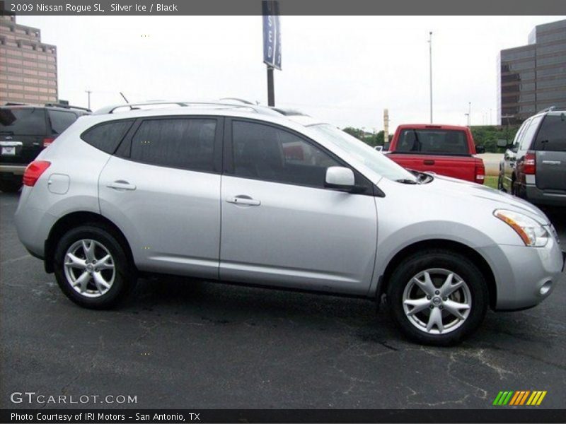 Silver Ice / Black 2009 Nissan Rogue SL