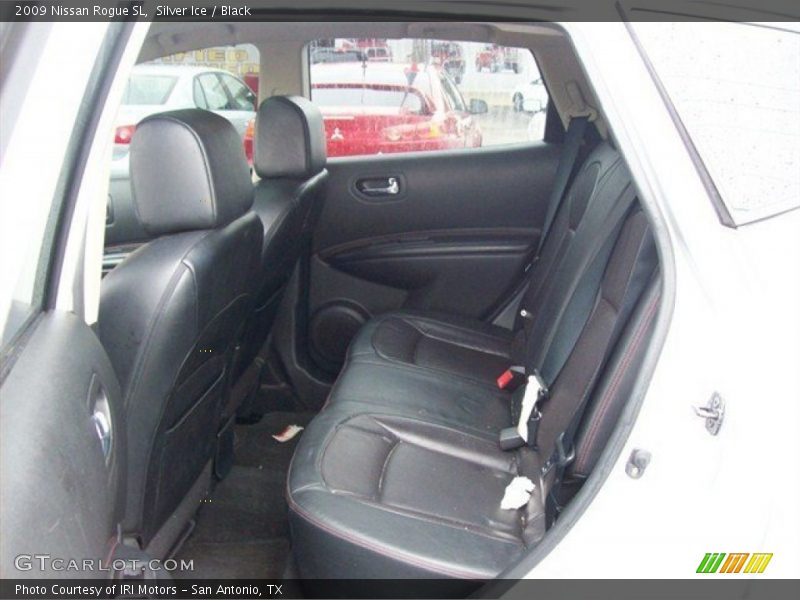 Silver Ice / Black 2009 Nissan Rogue SL
