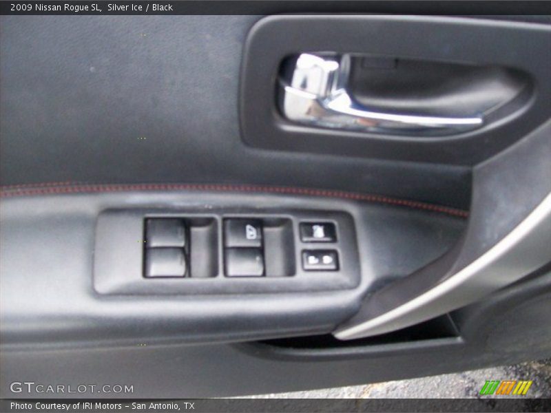 Silver Ice / Black 2009 Nissan Rogue SL