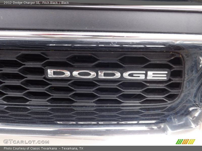 Pitch Black / Black 2012 Dodge Charger SE